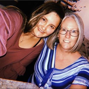 Meet your Posher, Riley